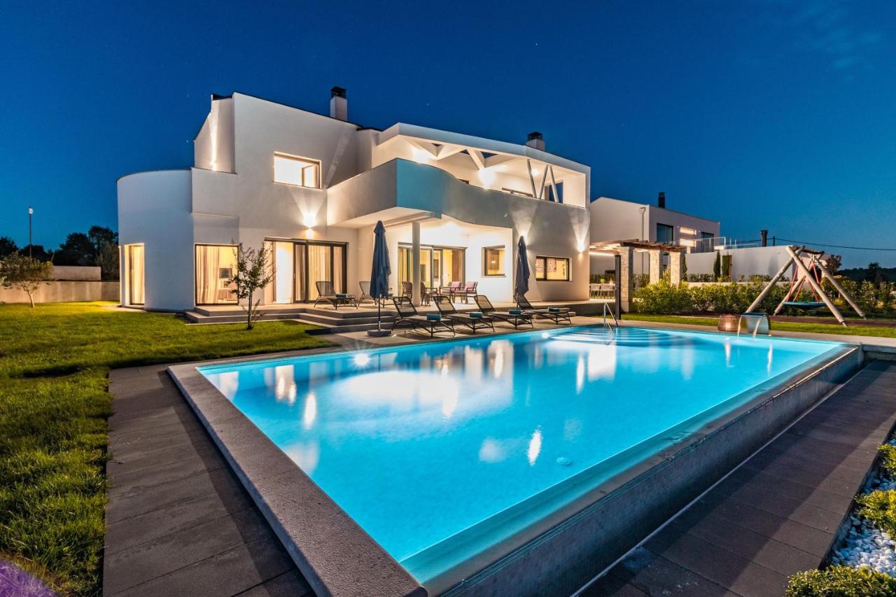 Villa Eleonora, Luxury Villa In Visnjan, Zuzici, Near Porec Luaran gambar